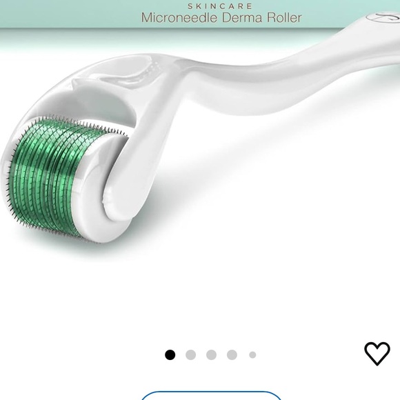 Derma Roller Microneedling Roller for Face - Includes Free Storage Case - Picture 2 of 4